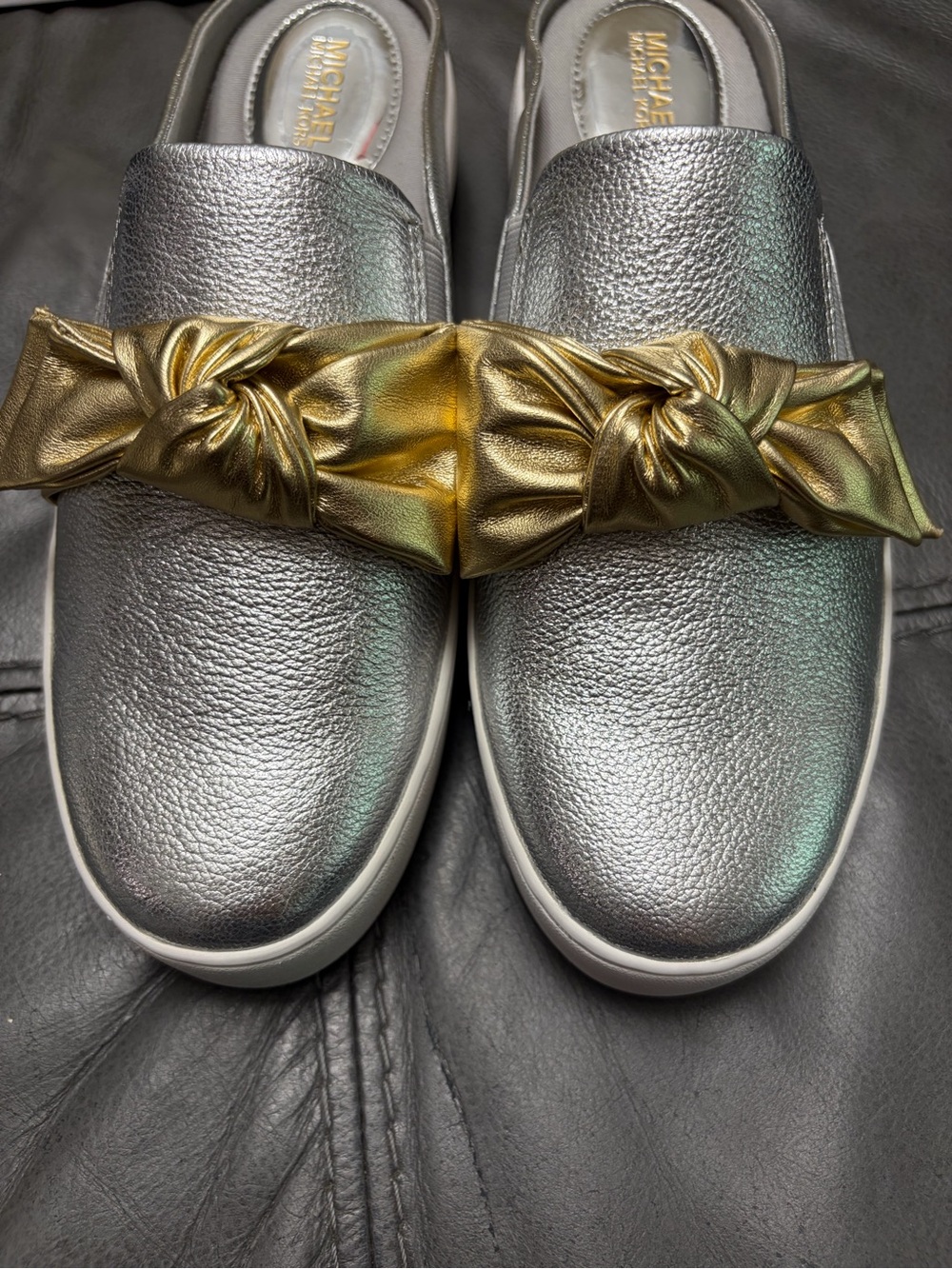 MICHAEL Michael Kors Willa Slip on Mule Metallic Silver & Gold Leather - Picture 10 of 14